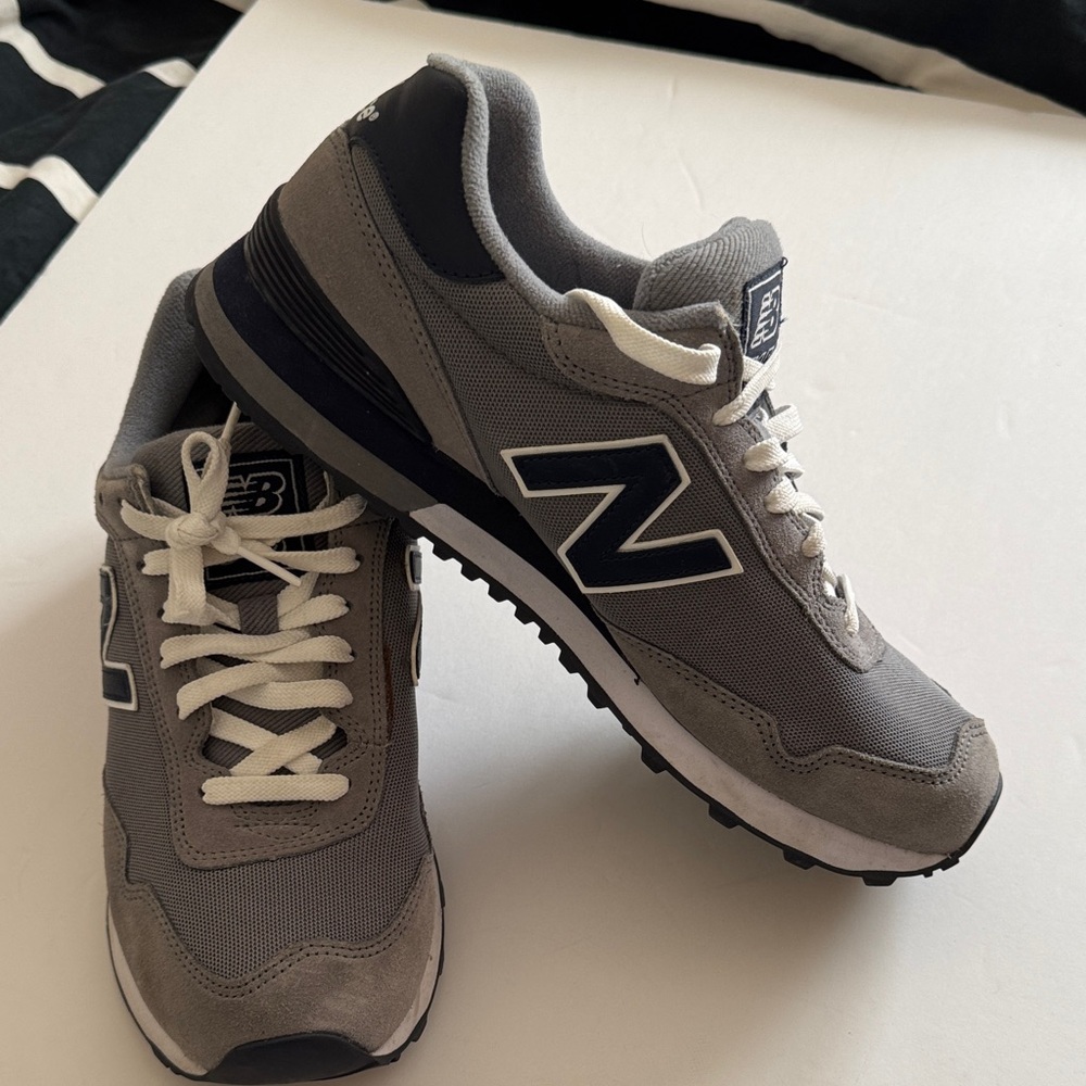 New Balance 515 Men's Gray and Navy Sneakers
